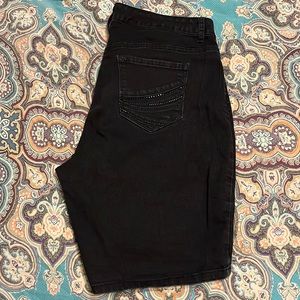 Bandolino black denim shorts with blingy pockets size 16W